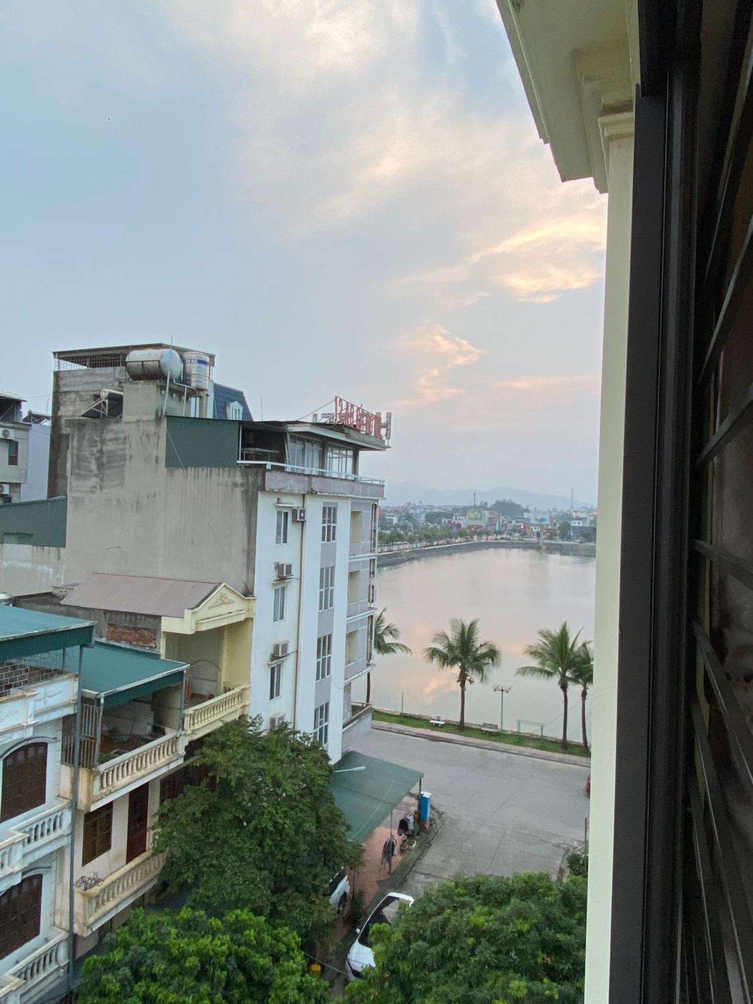 Blue Rose Hotel Hạ Long Extérieur photo